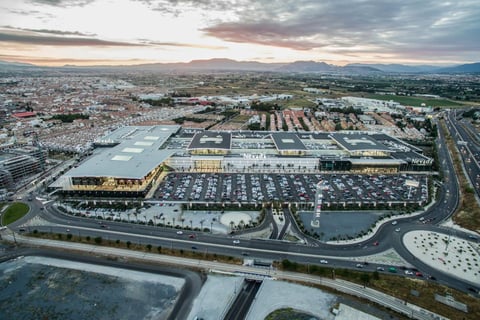 CC Nevada Shopping, Granada